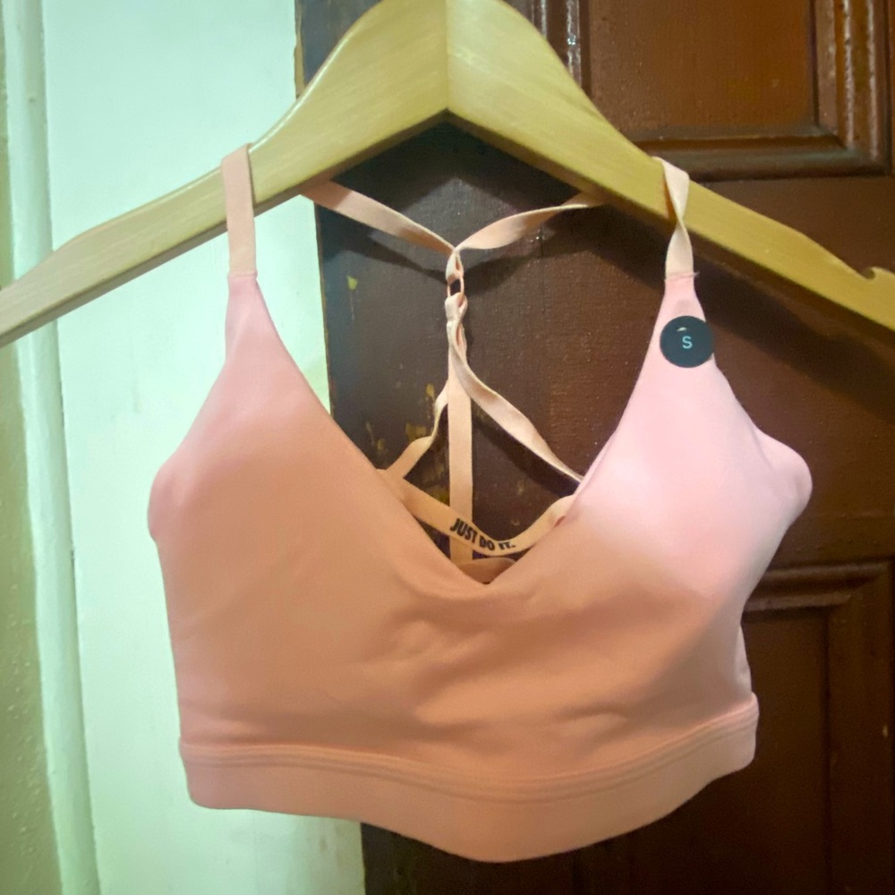NIKE SPORTS BRA!